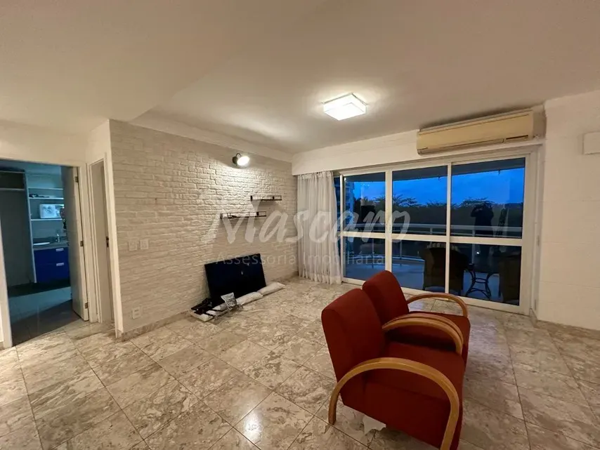 Apartamento sem mobília com 4 quartos e ar-condicionado — photo 5