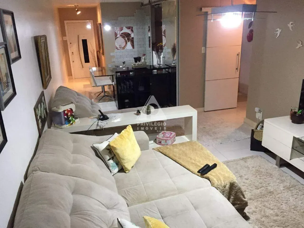 Departamento de 3 dormitorios con balcón cerrado con vidrio — photo 3