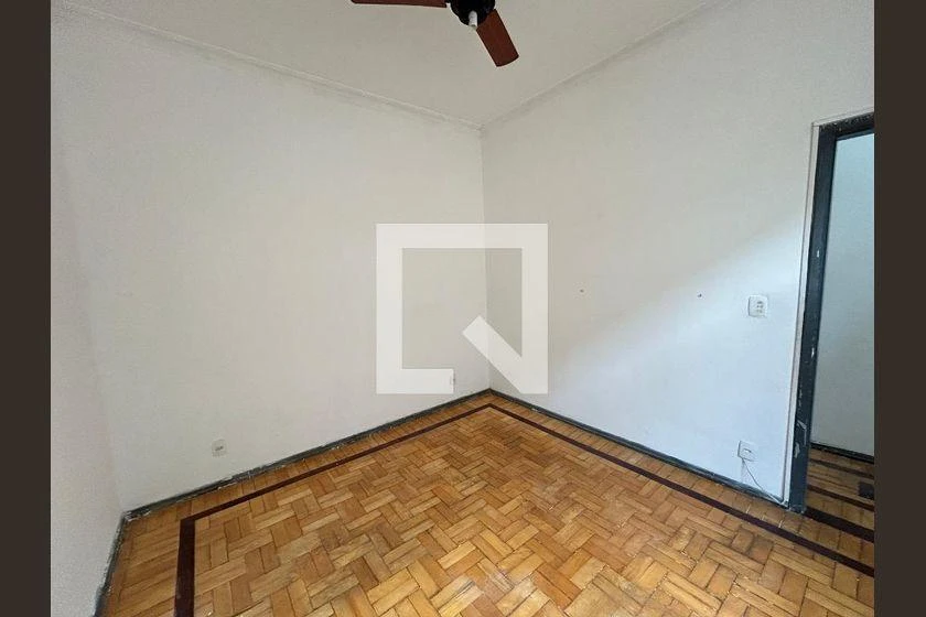 Деревянный пол или ламинат и 2 спальни: дом 80 м² — photo 16