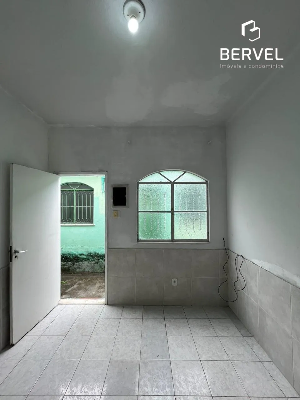 House with 1 bedroom and ceramic tile floors — photo 3