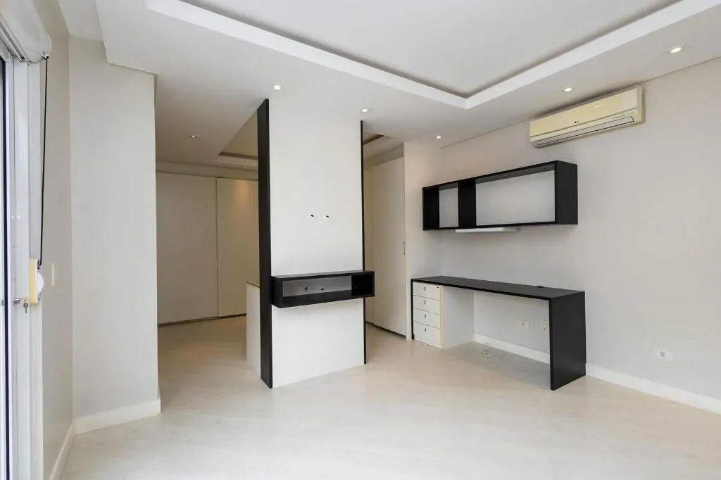 Furnished house 649 m² with 4 en-suite bedrooms — photo 38
