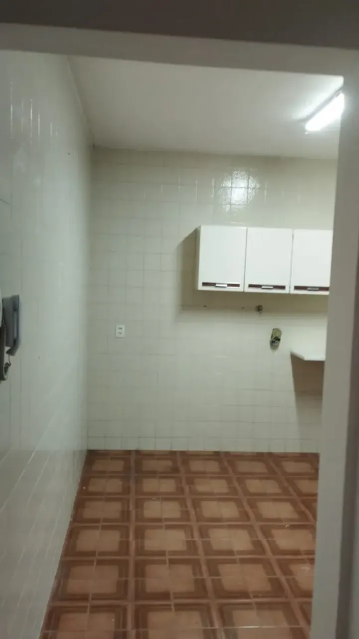 Apartment with 2 bedrooms and a closed kitchen — photo 2