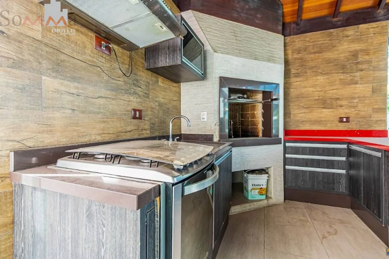 Furnished house, 323 m², with a bathtub — photo 33