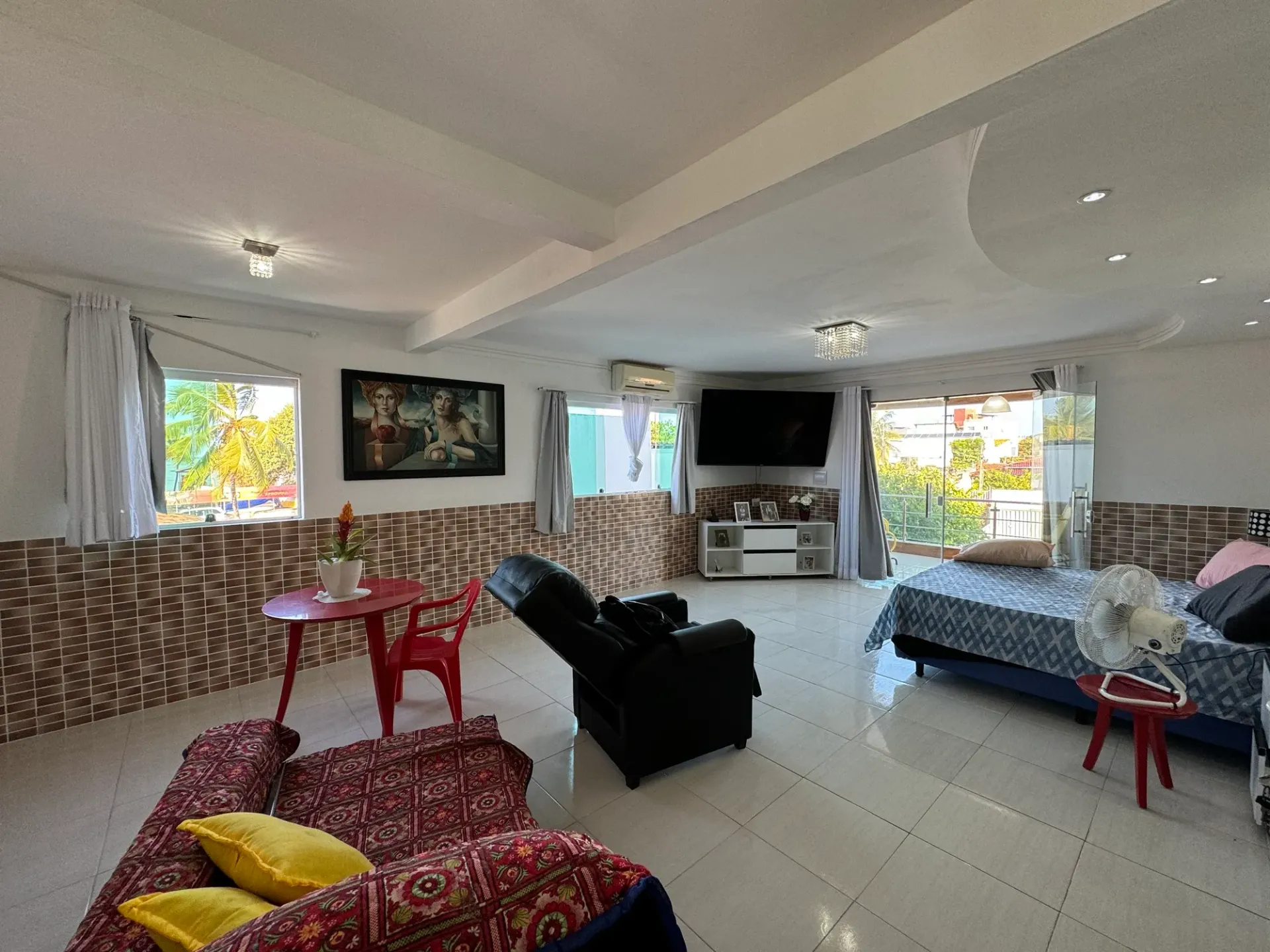Furnished house with 5 en-suite bedrooms and private garden — photo 33