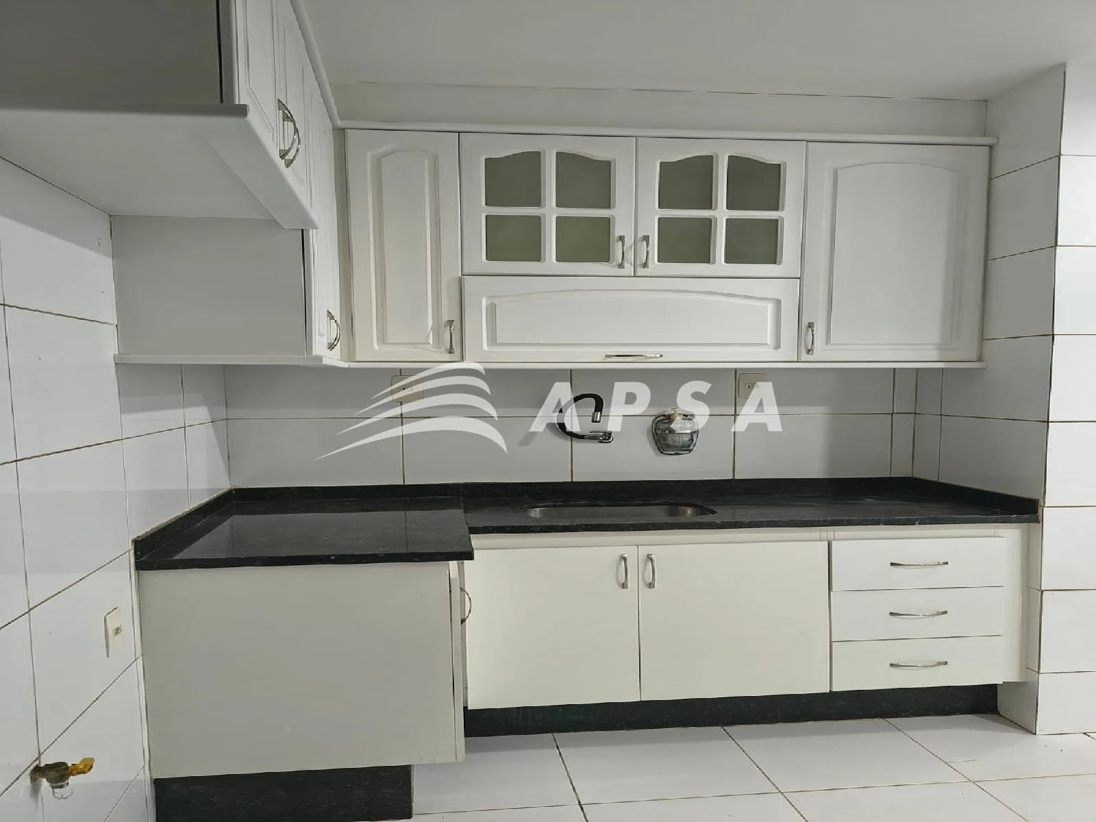 Apartamento de 2 quartos com 110 m² e 1 banheiro — photo 12