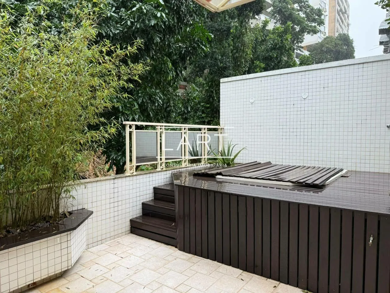 Apartamento de 3 quartos em condomínio com piscina — photo 8