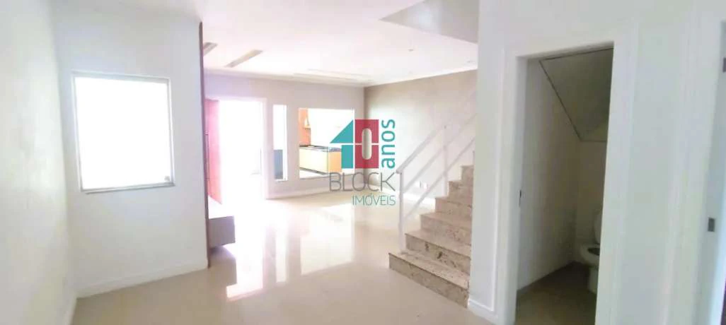 Casa de condomínio com 4 suítes e 300 m² — photo 13