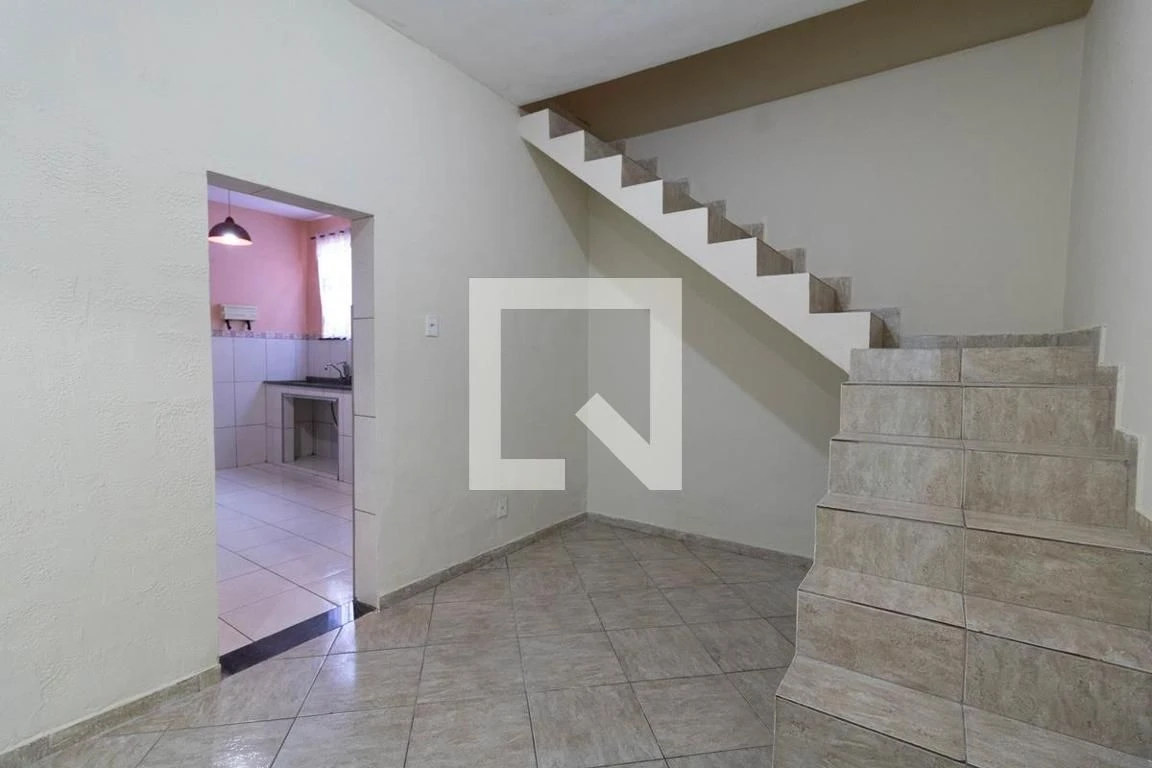 2-bedroom house, 1 with its own bathroom, 77 m²