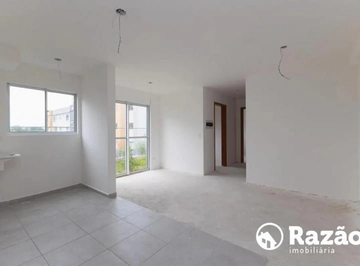Apartment with 2 bedrooms, 1 bath and open-plan kitchen