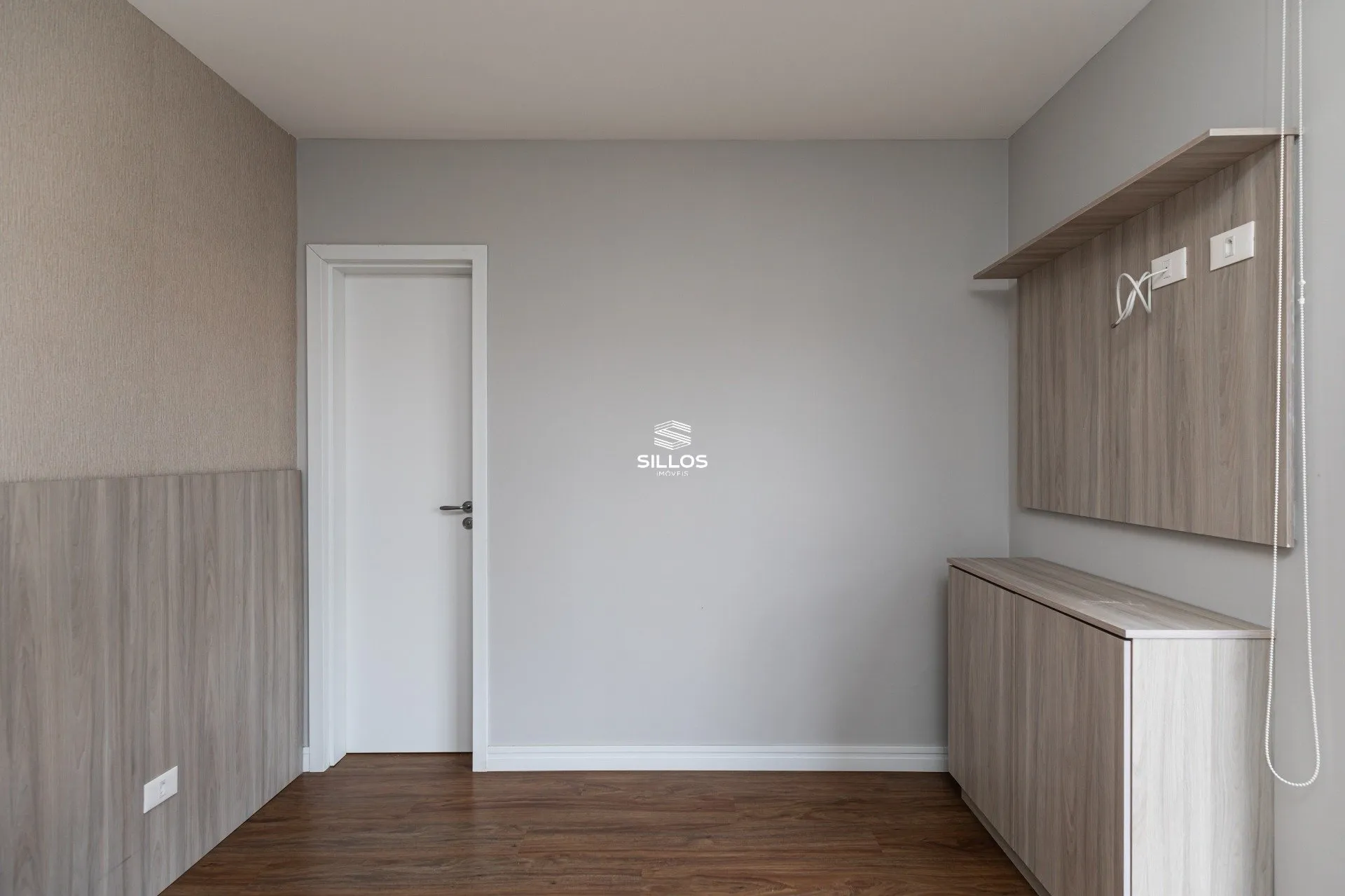 2-bedroom apartment with a grill on the balcony in Curitiba — photo 20