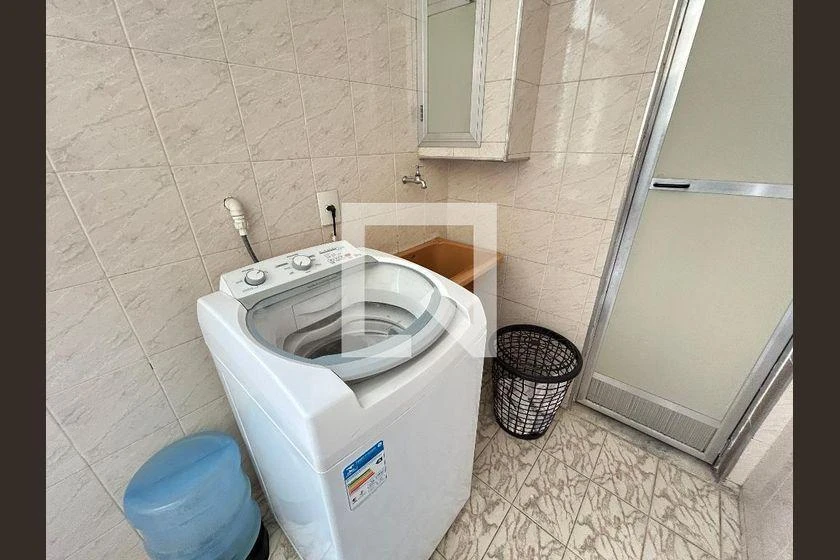 90 m² rental apartment with 3 bedrooms and balcony — photo 16