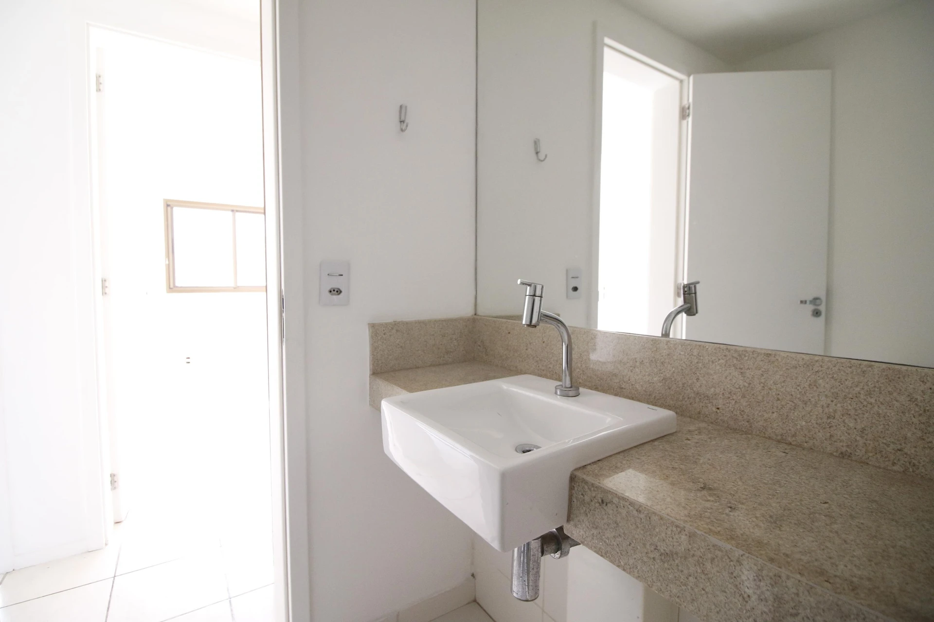 Apartamento de 4 quartos com vista para as montanhas — photo 22
