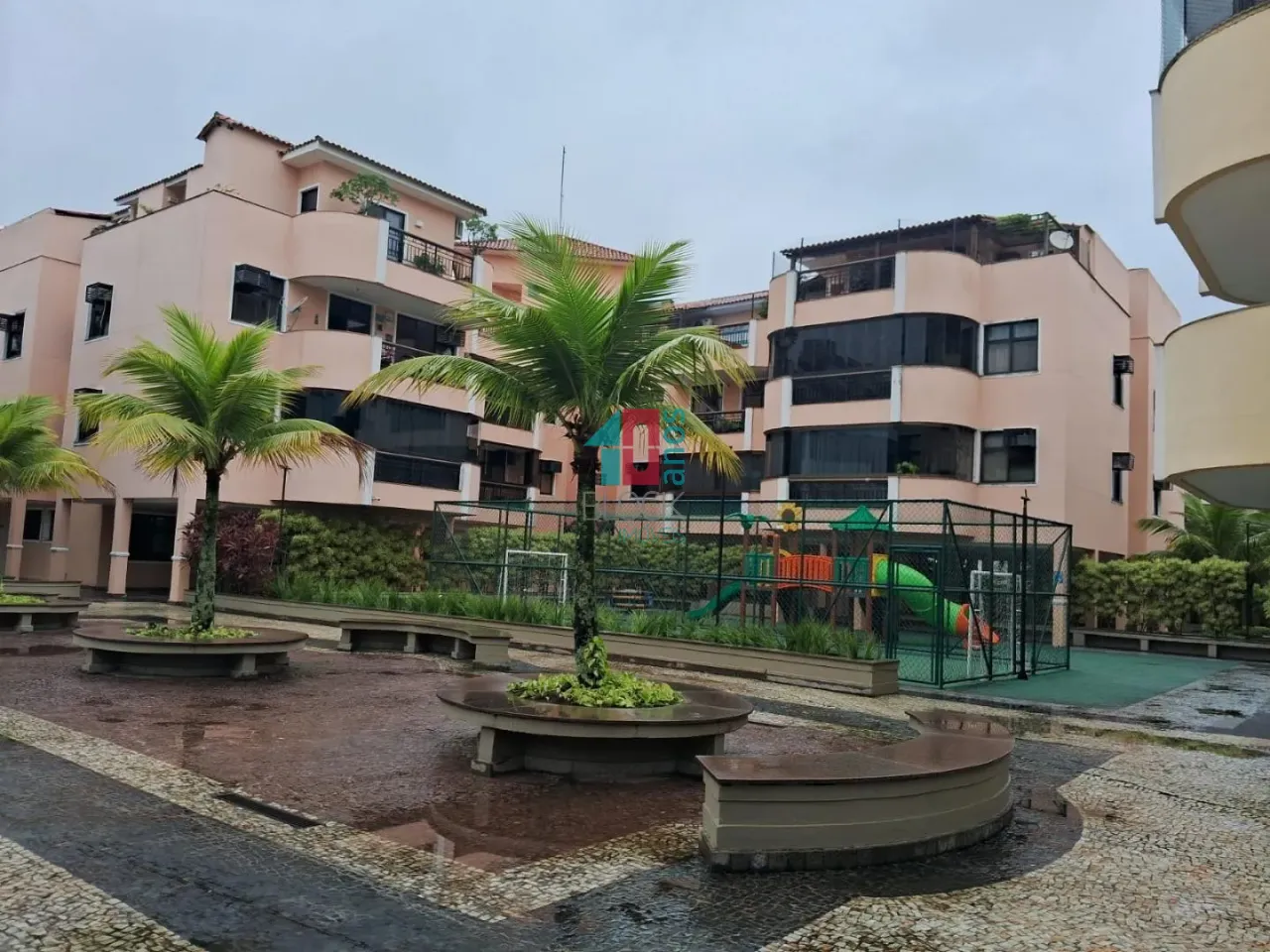 Furnished 3-bedroom apartment with parking and balcony — photo 10