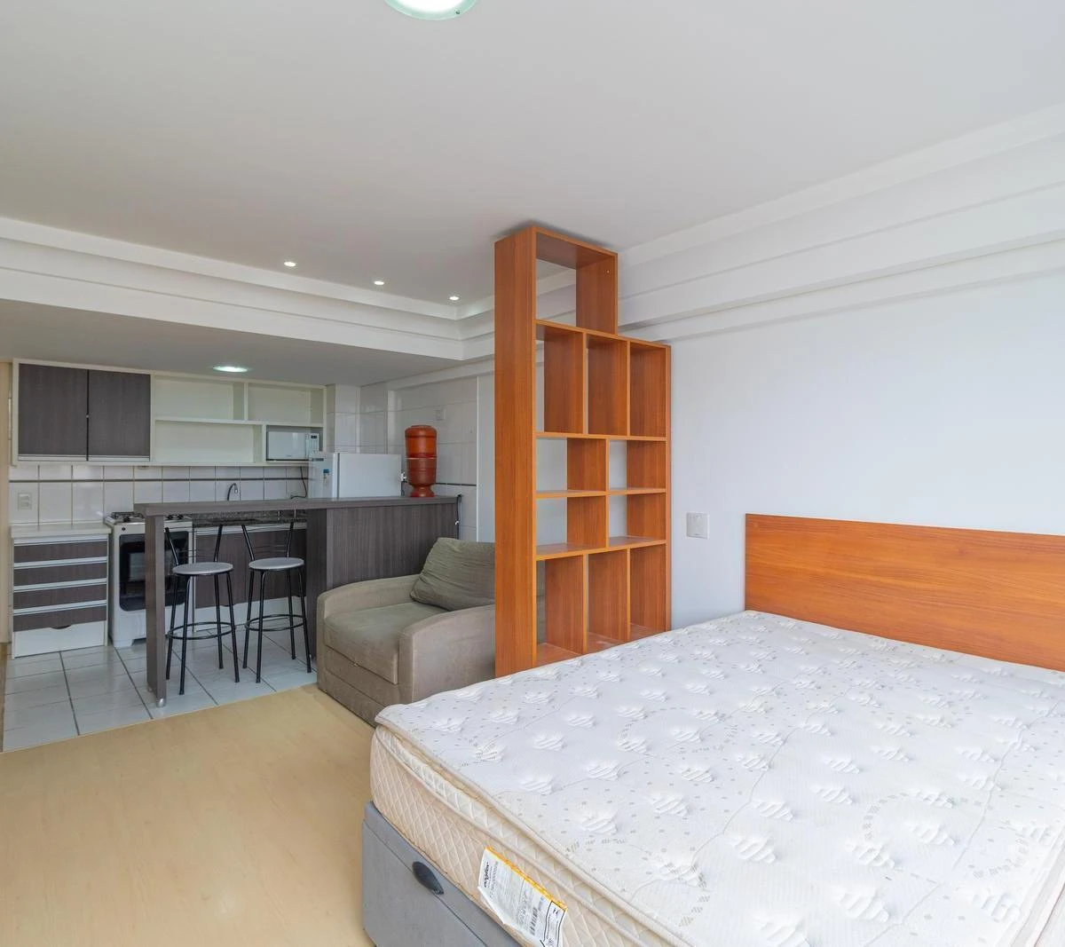 One-bedroom apartment with a home office in Curitiba
