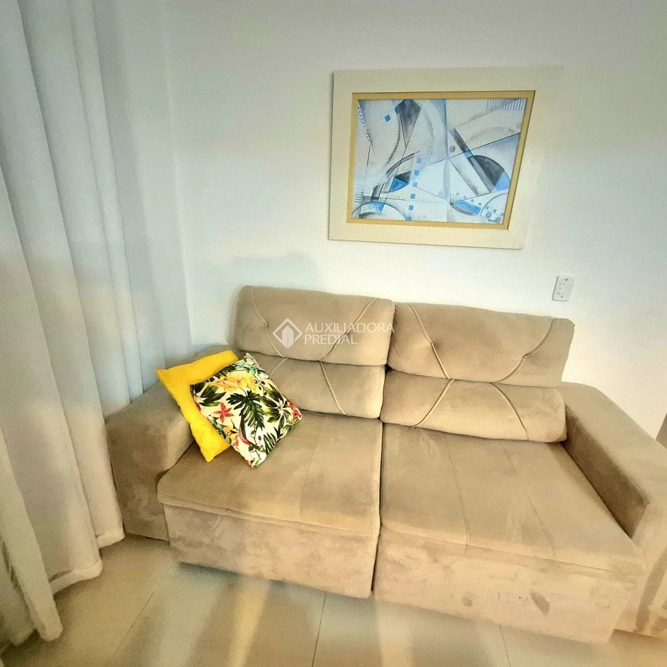 2-bedroom apartment with a washing machine in Florianópolis — photo 11