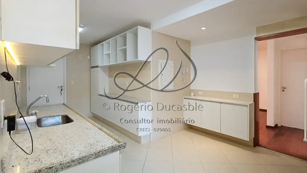 Apartamento de 4 quartos, sendo 2 suítes, 165 m²