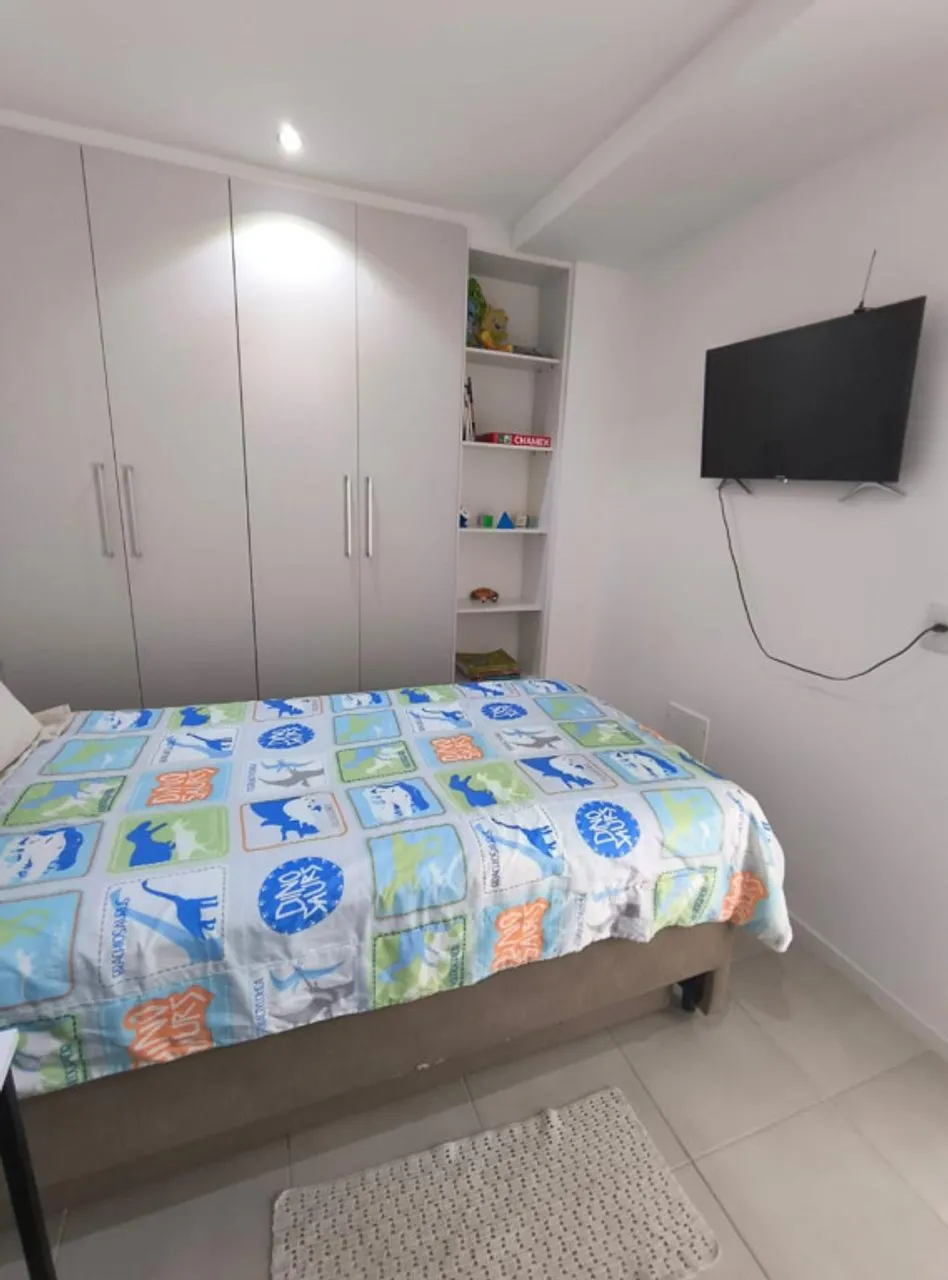 Furnished apartment with open-plan gas kitchen and 4 rooms — photo 4