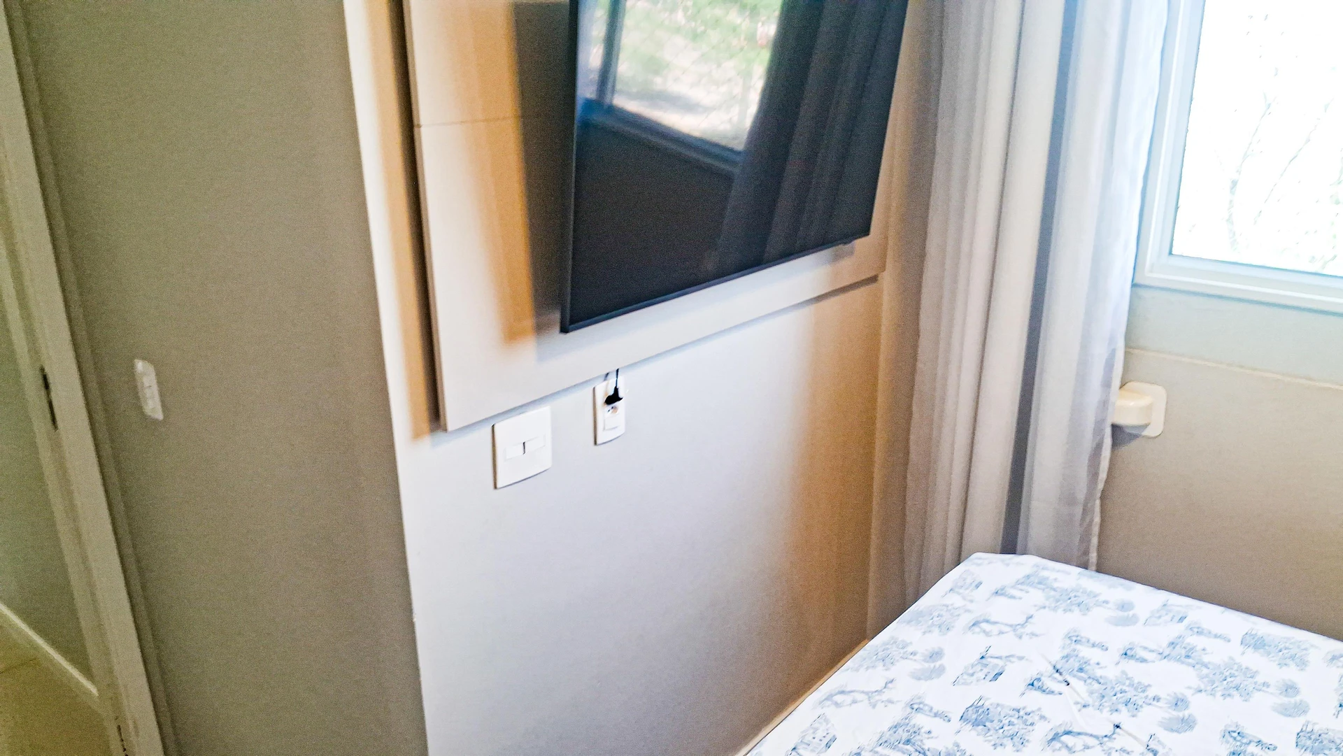 48 m² apartment with a home office and a washing machine — photo 22