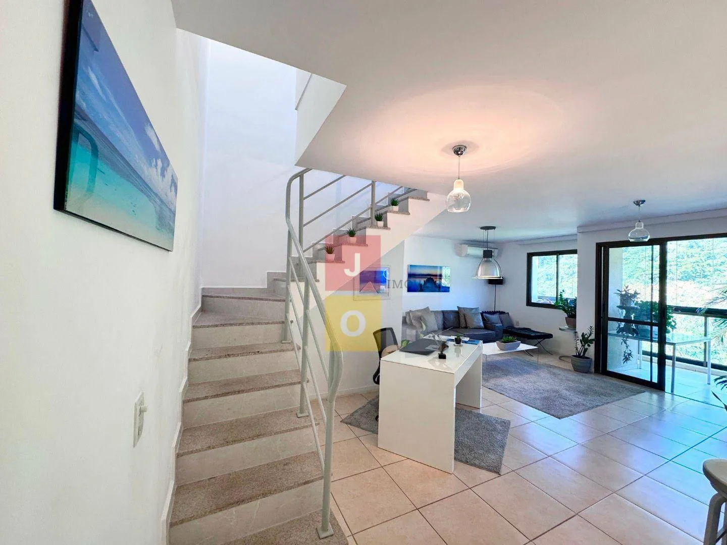160 m² penthouse with 3 bedrooms and 2 en-suites — photo 46