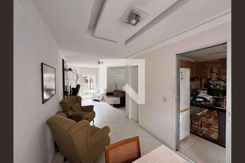 House with 3 en-suites and 3 parking spots, 270 m² — photo 14