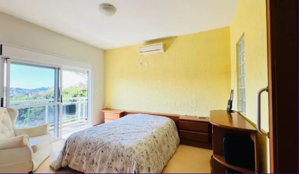 3-bedroom house with a balcony built-in BBQ — photo 23