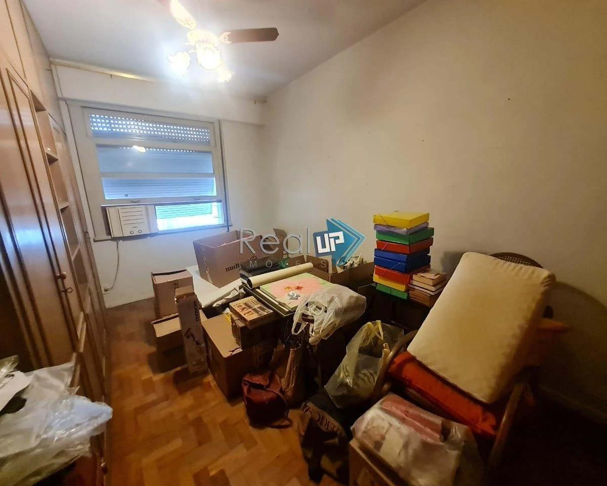 Apartment with 4 bedrooms and 5 bathrooms and 2 parking spaces — photo 25