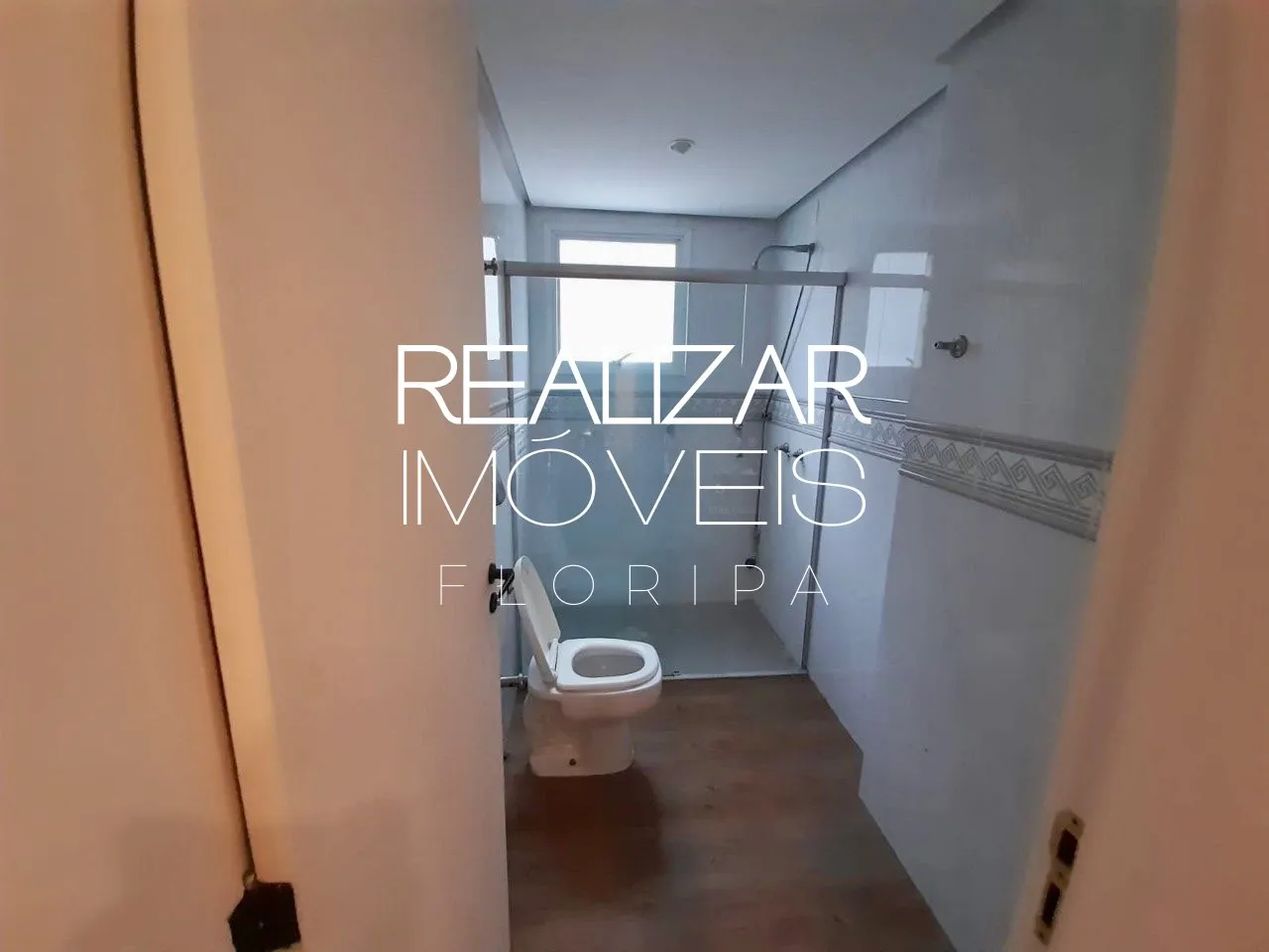 Apartment on the 2nd floor with a bathtub — photo 29