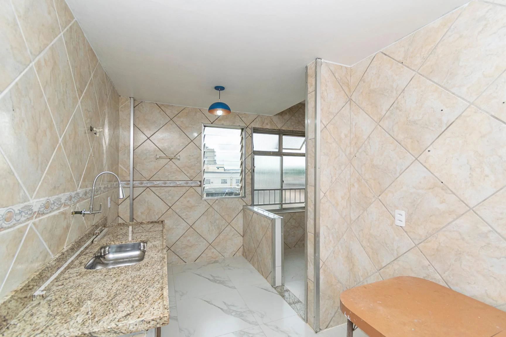 2-bedroom apartment with a mountain view in Rio de Janeiro — photo 35