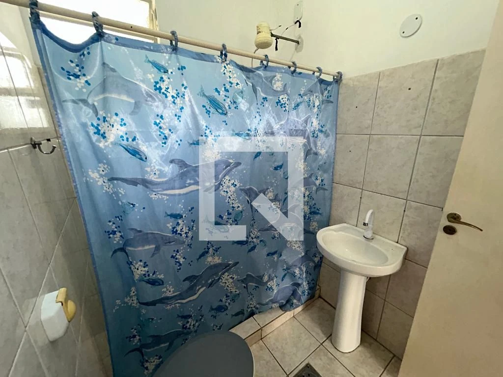House with no parking, 2 bedrooms and 1 bathroom — photo 12