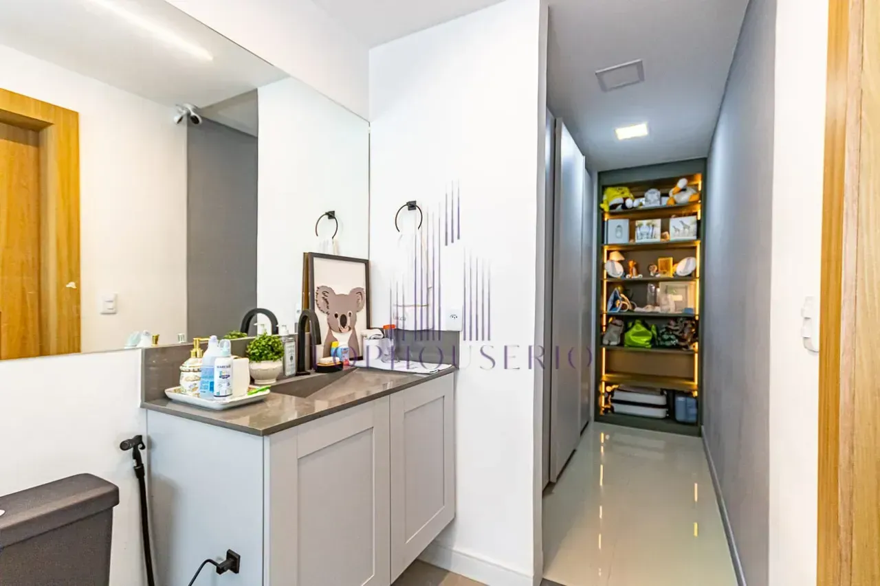 Casa com 4 quartos, 5 banheiros e vista para as montanhas — photo 50
