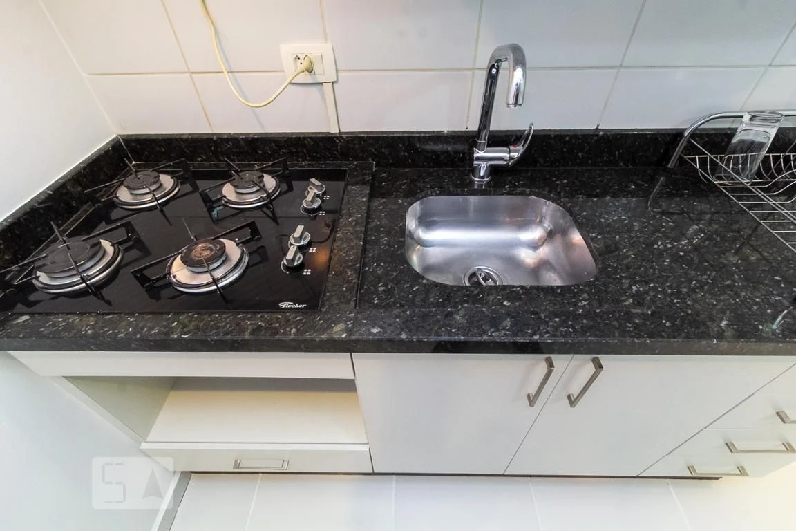 Apartamento mobiliado de 1 quarto com máquina de lavar — photo 24