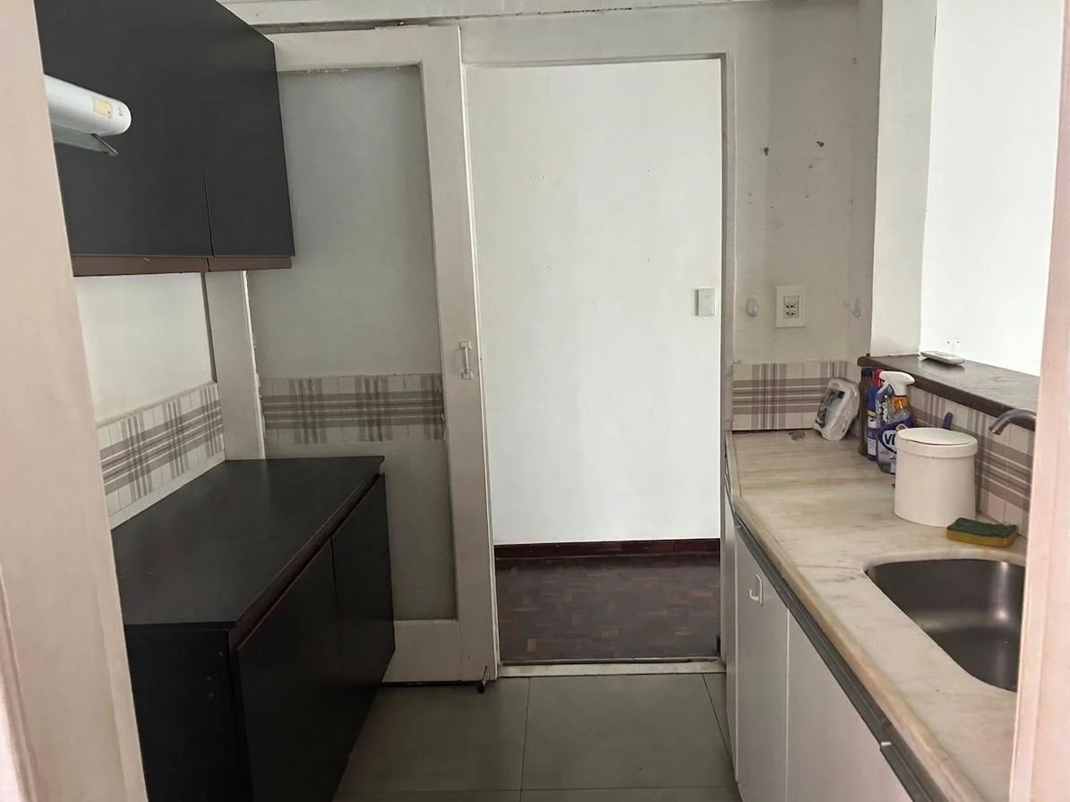 Apartment with 2 bedrooms and balcony grill — photo 2