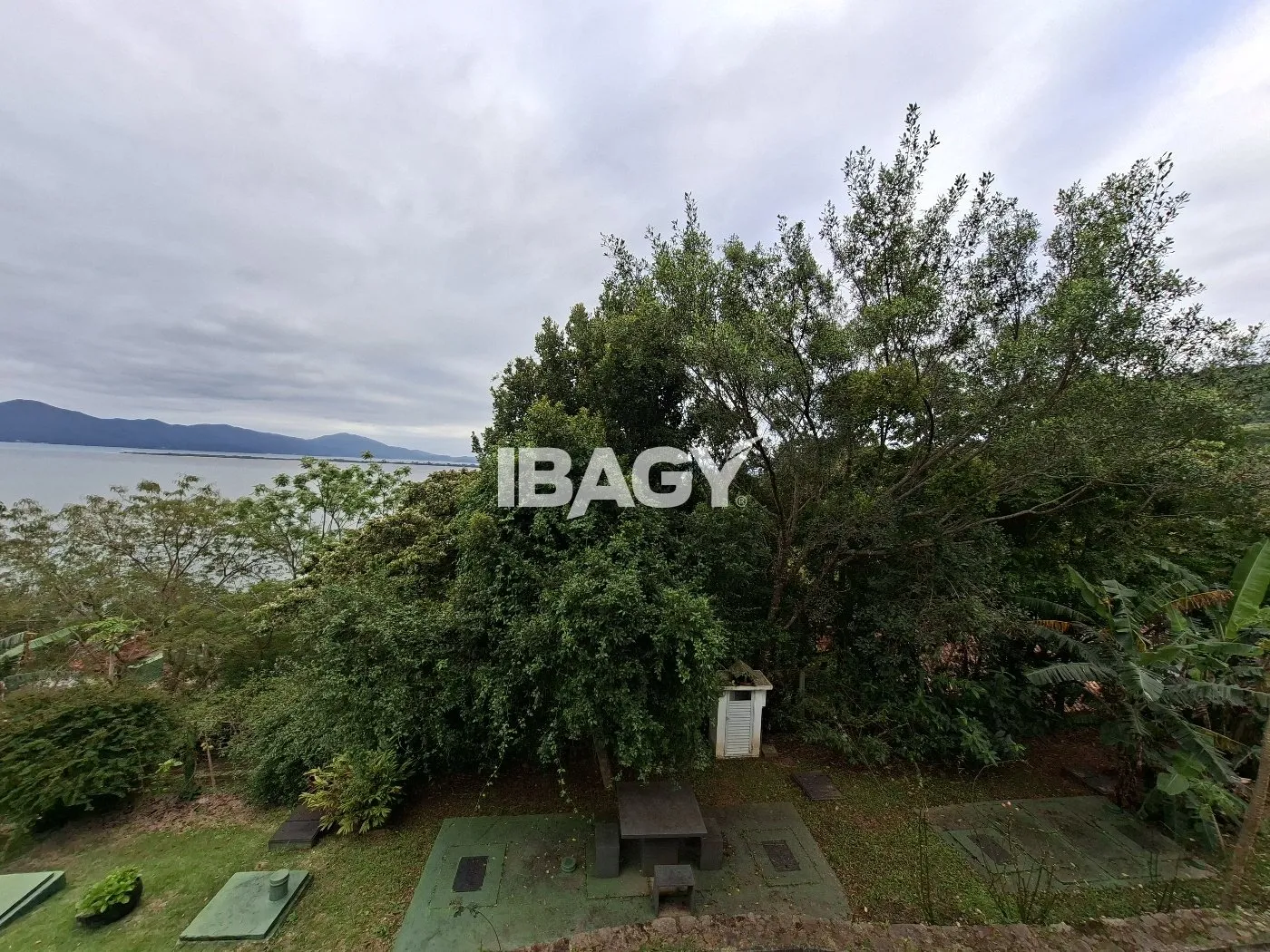 Furnished apartment, 50 m², with a washing machine — photo 31