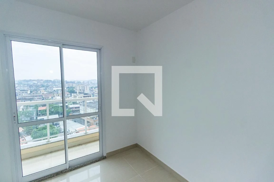 Furnished 2-bedroom apartment with 1 bath and parking — photo 14