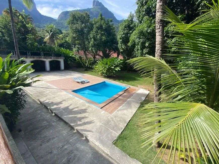 Casa de 6 quartos com 5 suítes e 8 banheiros — photo 10