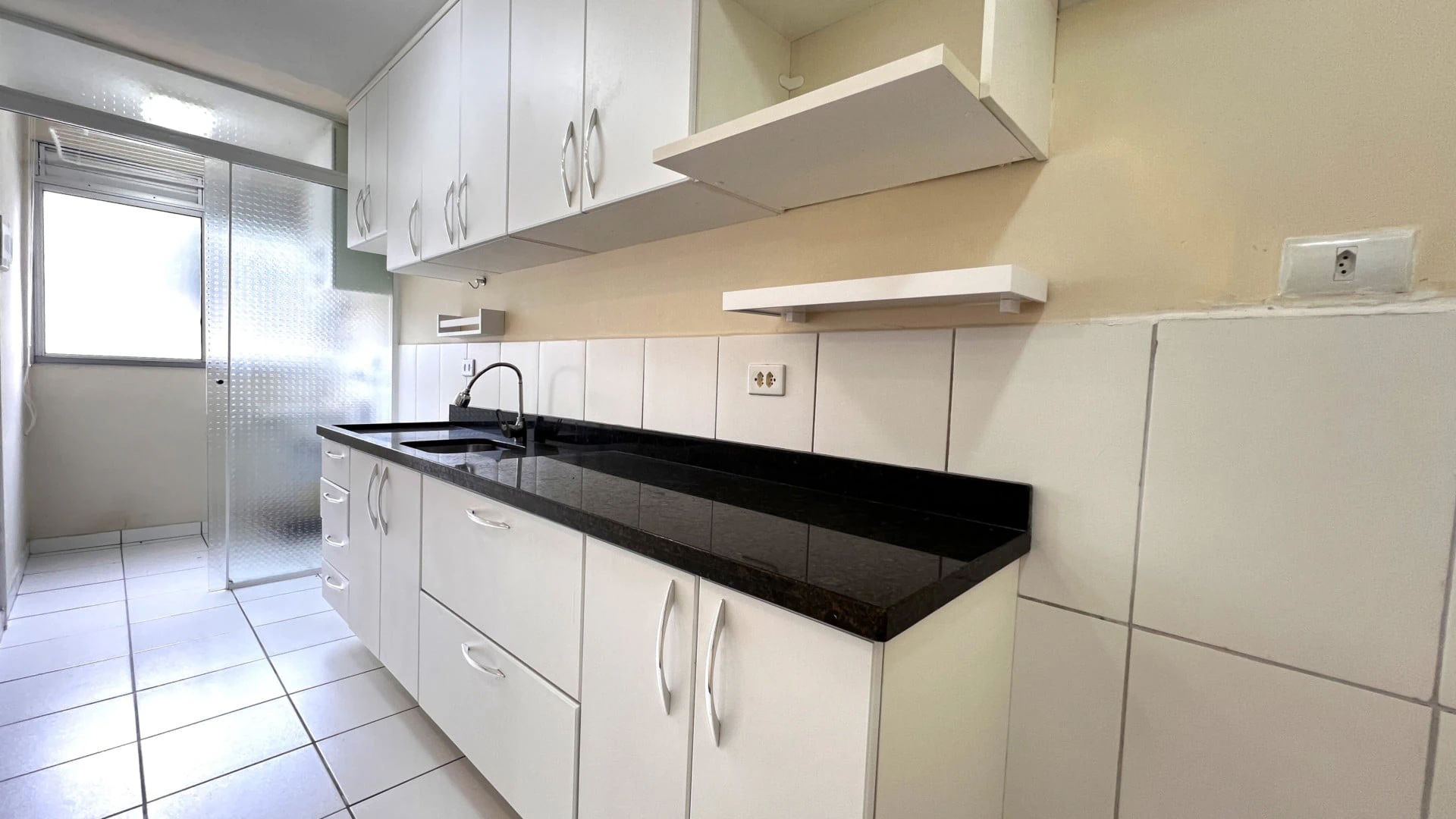 2-bedroom apartment, 1 with its own bathroom, 51 m² — photo 2