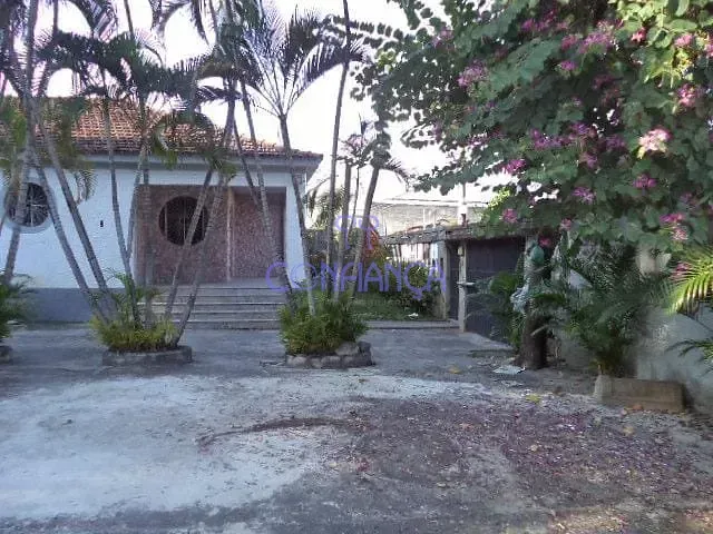 Casa com 4 quartos, 295 m² construídos e piscina — photo 20