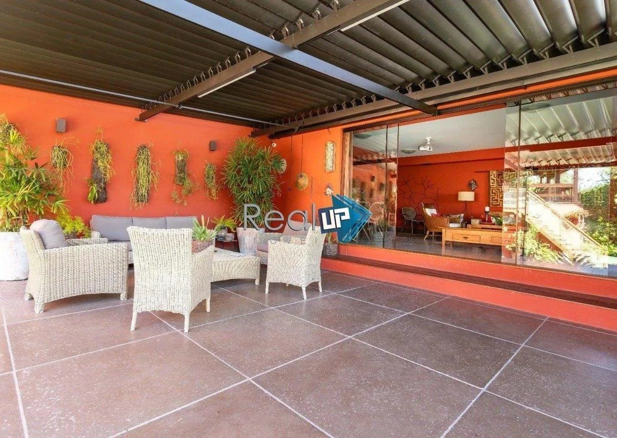 Casa duplex mobiliada com 5 quartos e 4 suítes — photo 13