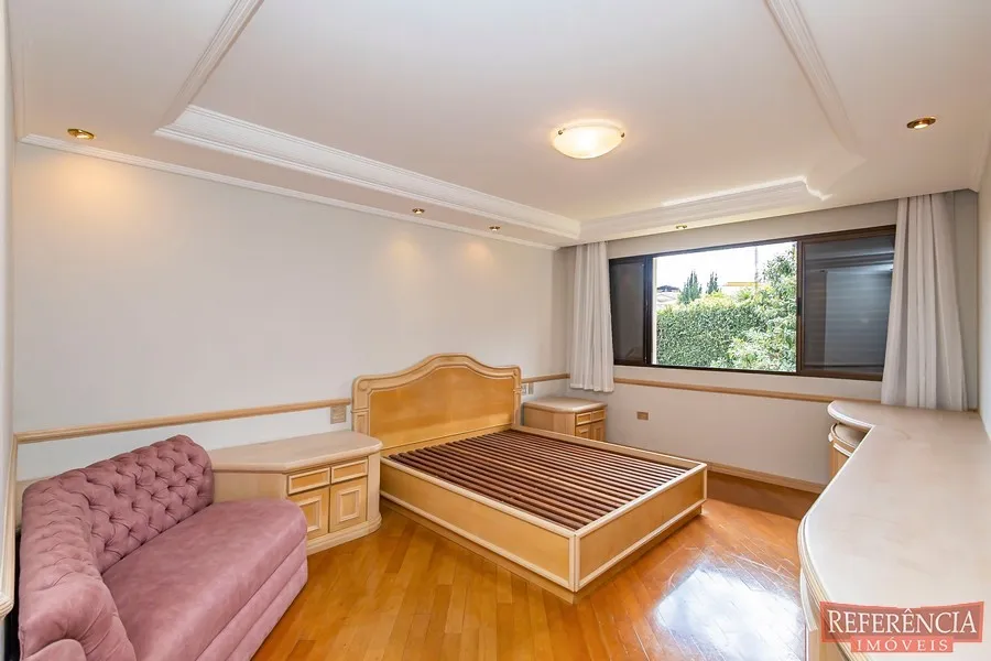 Condo house with 3 bedrooms and a closed kitchen — photo 19
