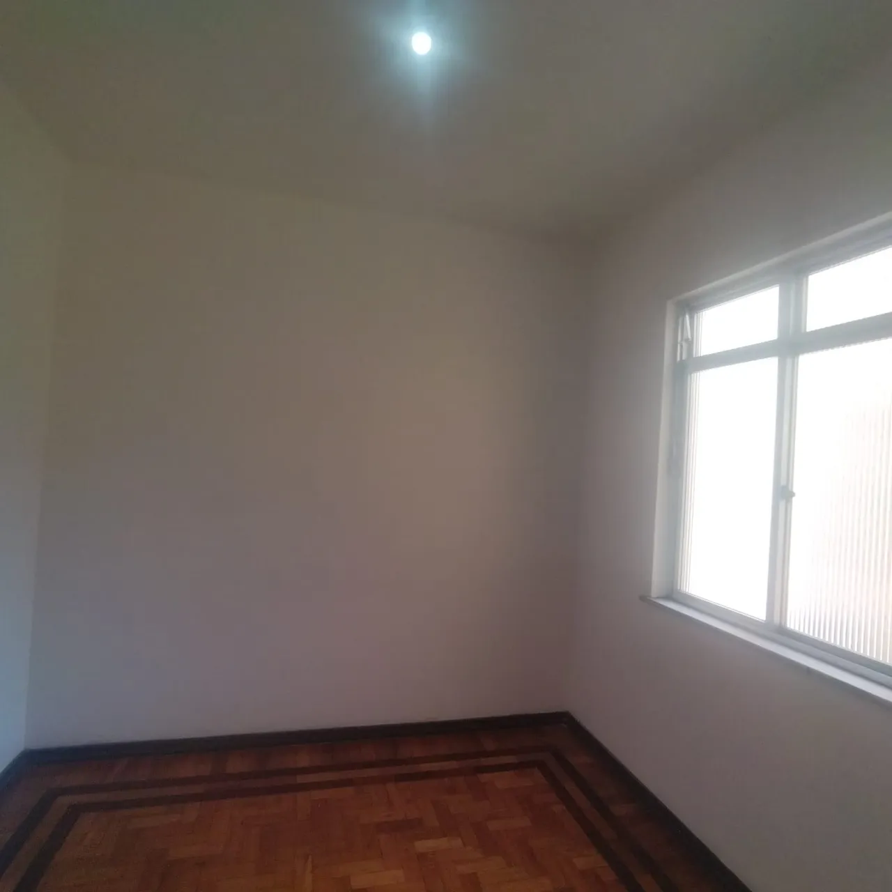 Apartment with 3 bedrooms and a separate kitchen — photo 9