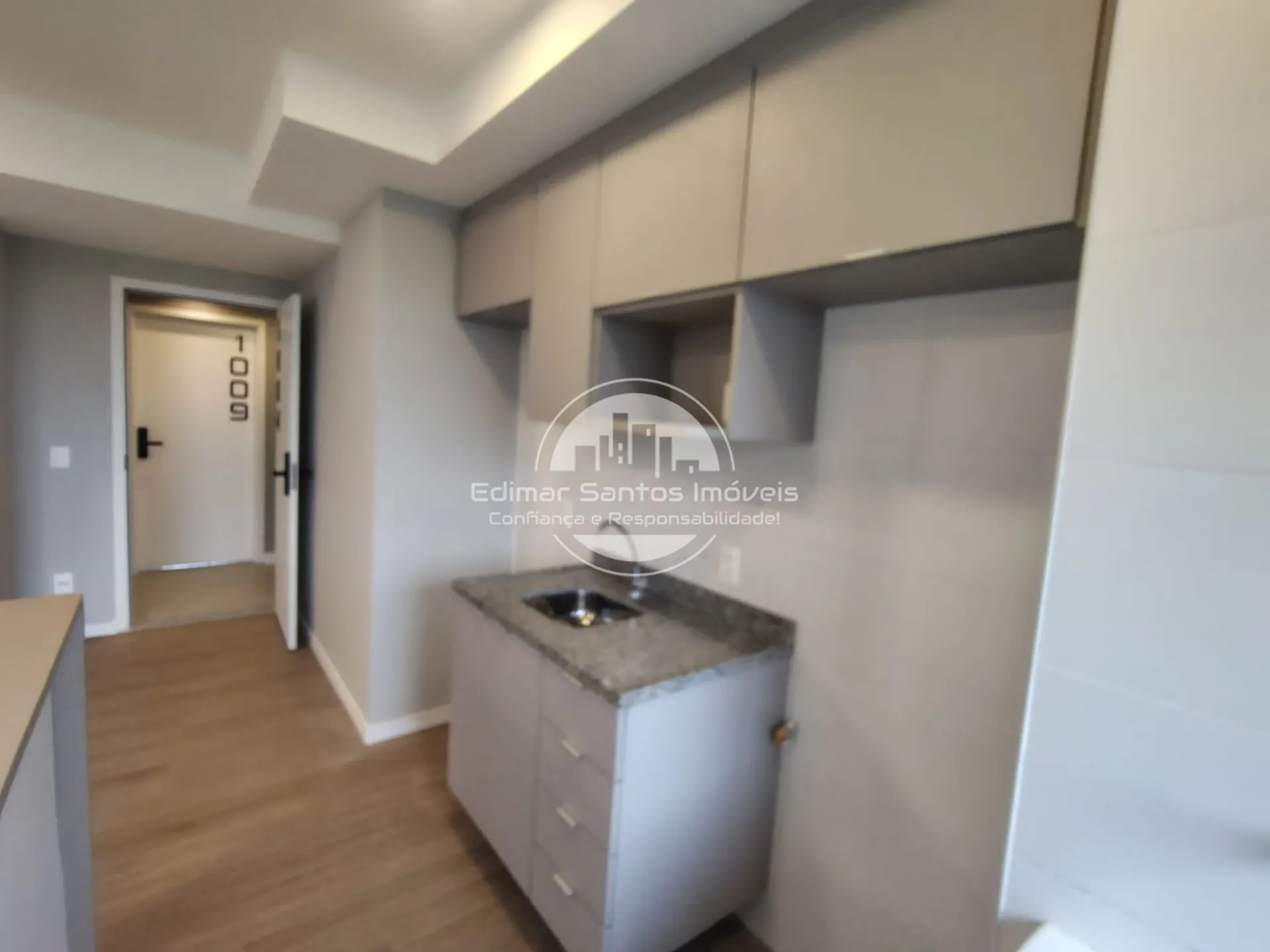 55 m² apartment with 2 bedrooms (1 en-suite) on floor 10 — photo 2