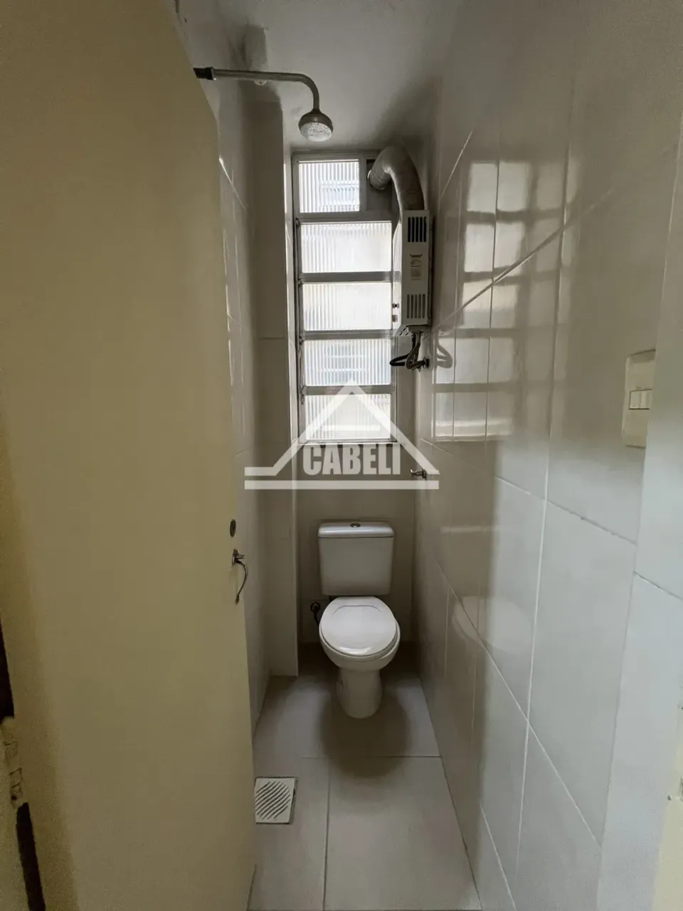 2-bedroom apartment with 2 bathrooms, no parking — photo 16