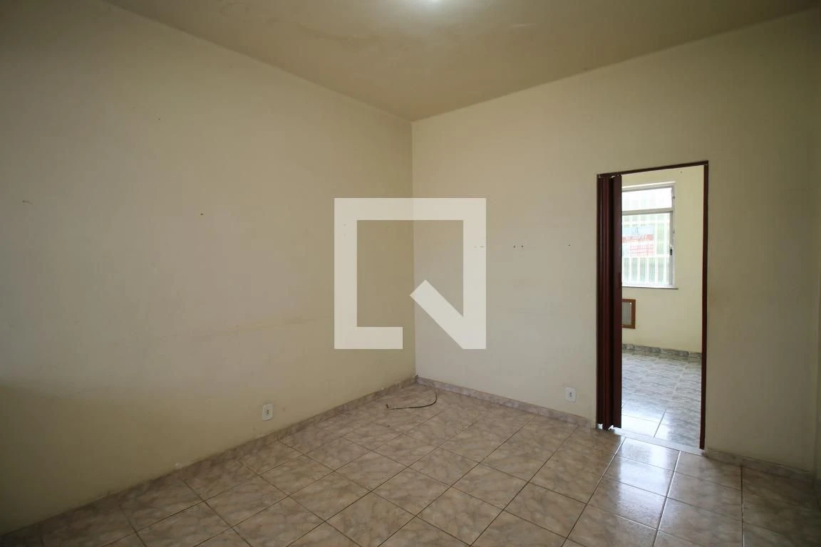 Apartamento para alugar com 2 quartos e 1 banheiro, sem vaga — photo 12