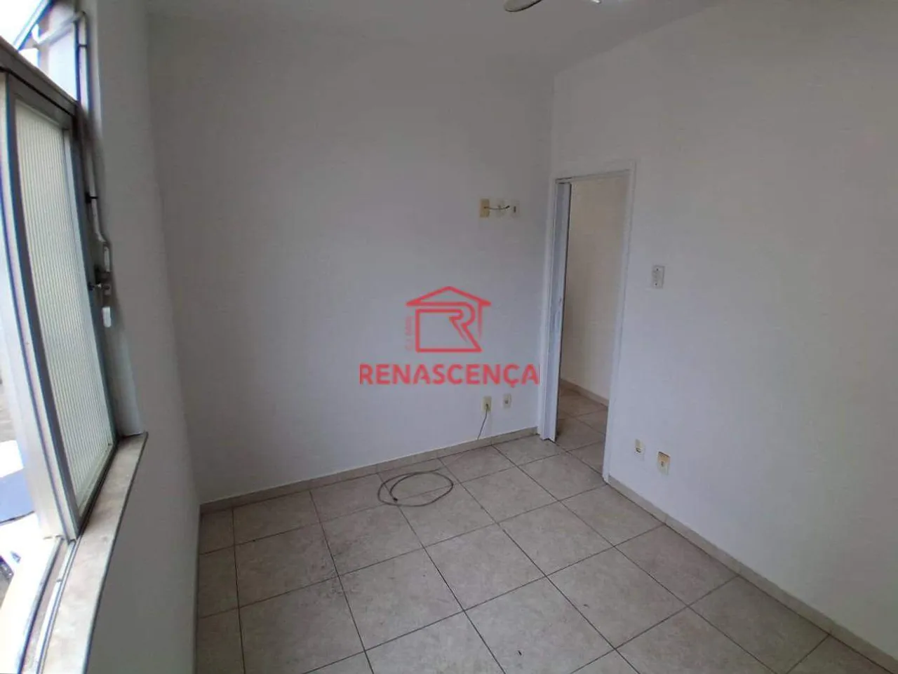 Unfurnished 2-bedroom apartment with 1 bathroom — photo 12