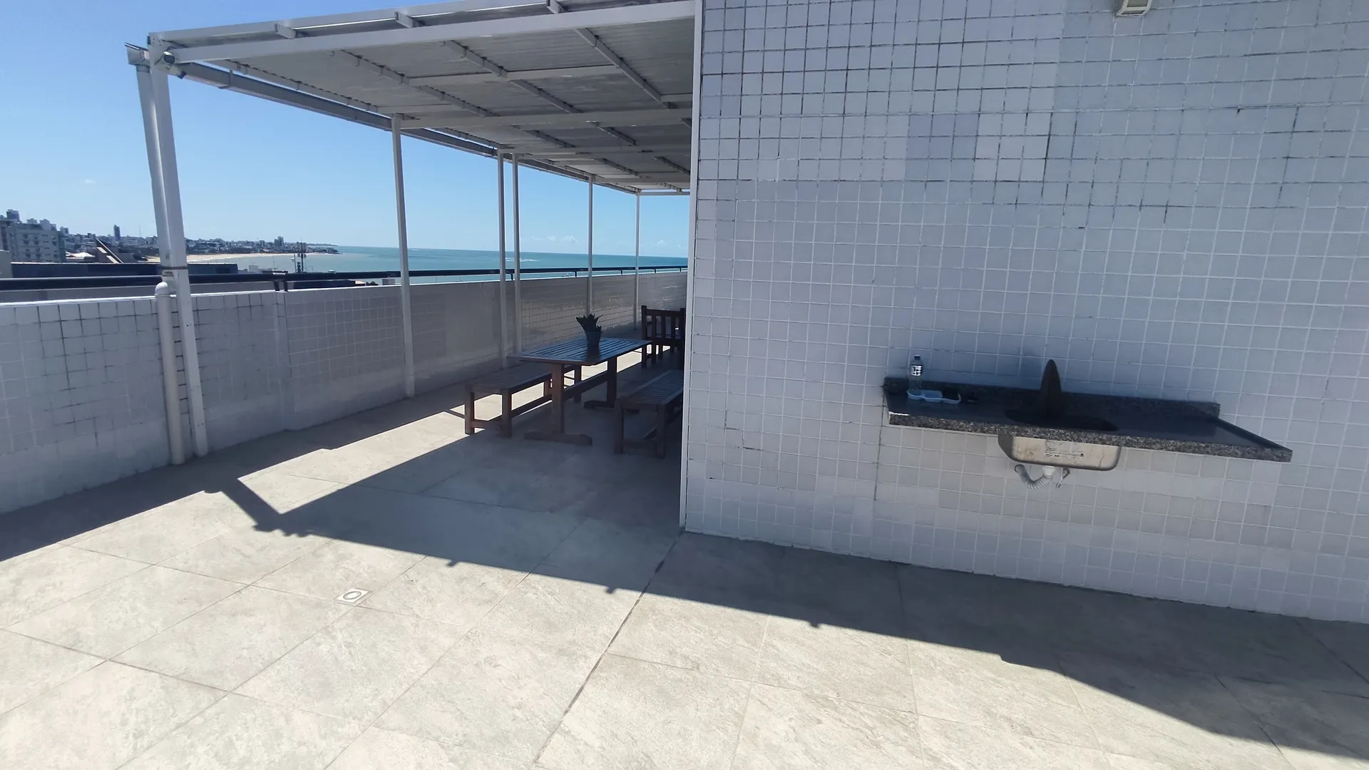 3-bedroom apartment with a private BBQ in João Pessoa — photo 14