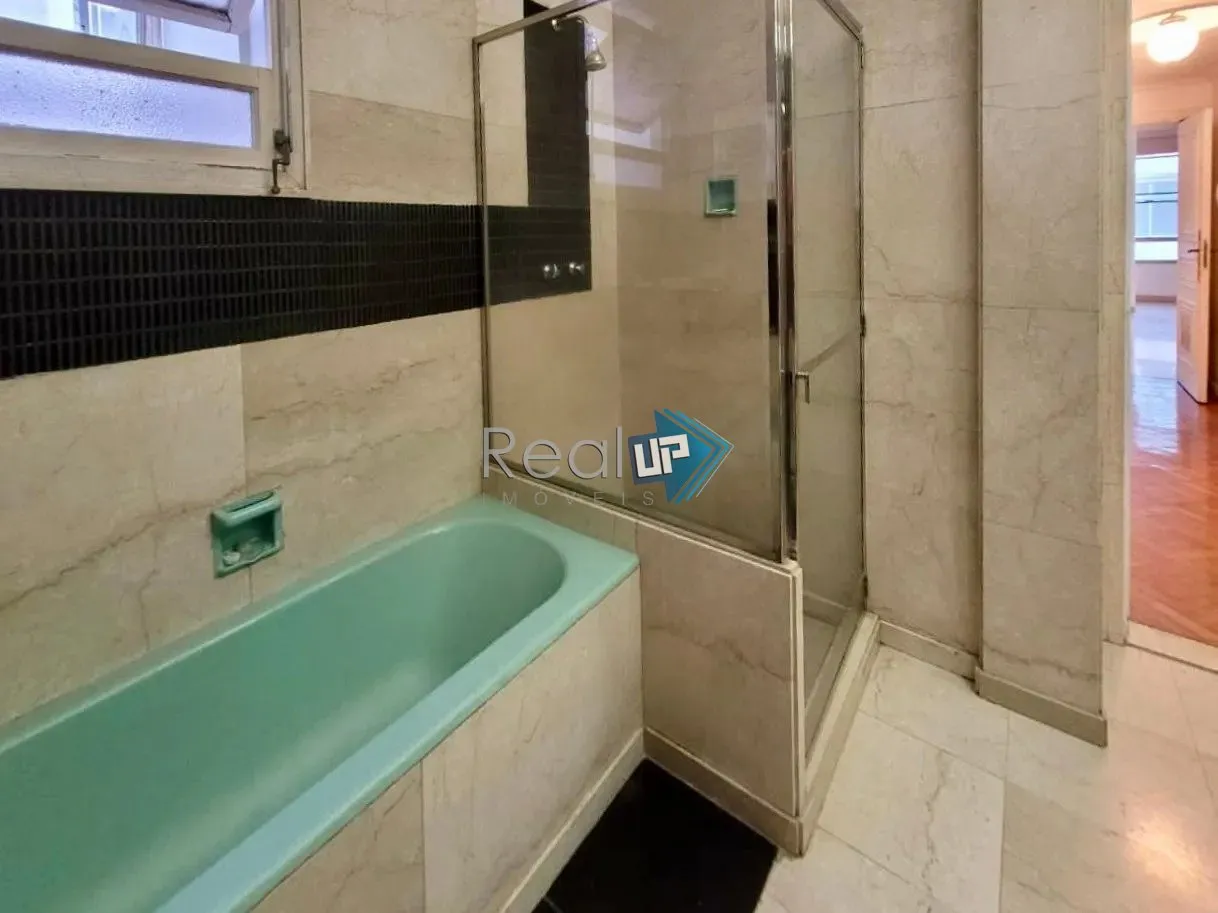 Apartamento para locação com 5 dormitórios e janelas do chão ao teto — photo 40