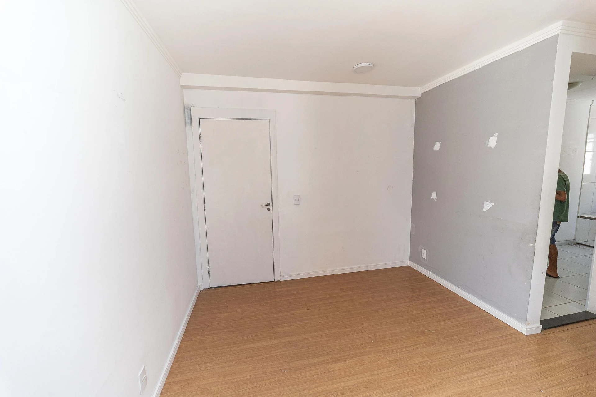 Apartment, 45 m², with wood or laminate floors — photo 12