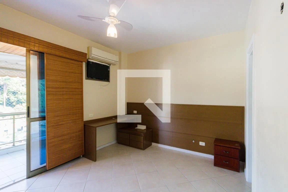 Apartamento com 3 quartos e cozinha fechada a gás — photo 33