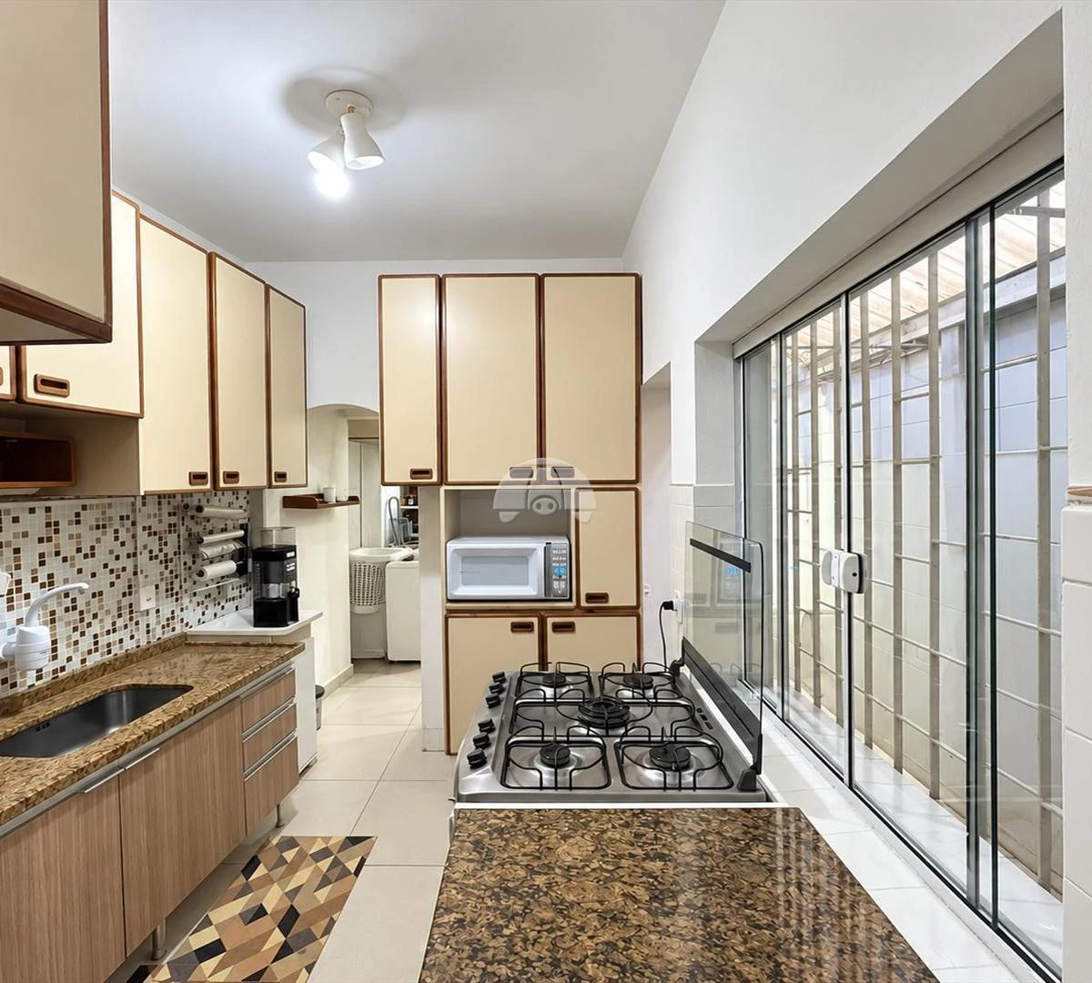 Будинок 140 м² із заскленим балконом та робочим місцем — photo 8