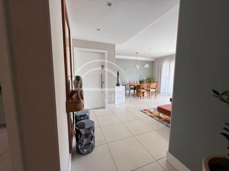 Apartamento de 227 m² com varanda e 5 quartos — photo 14